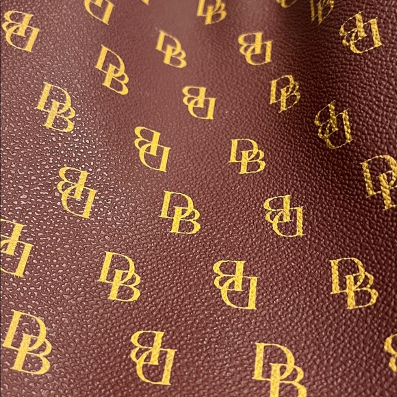 Dooney&Bourke - Picture 9 of 11